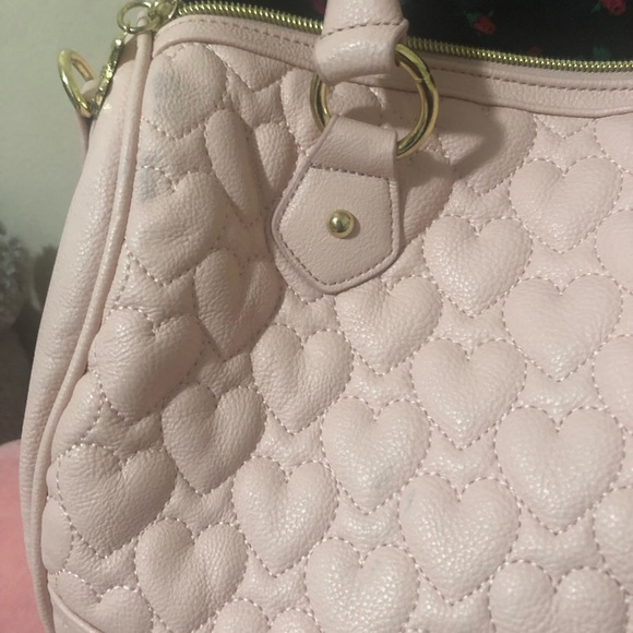 Betsey Johnson Quilted Heart Bowler Bag - Picture 5 of 8